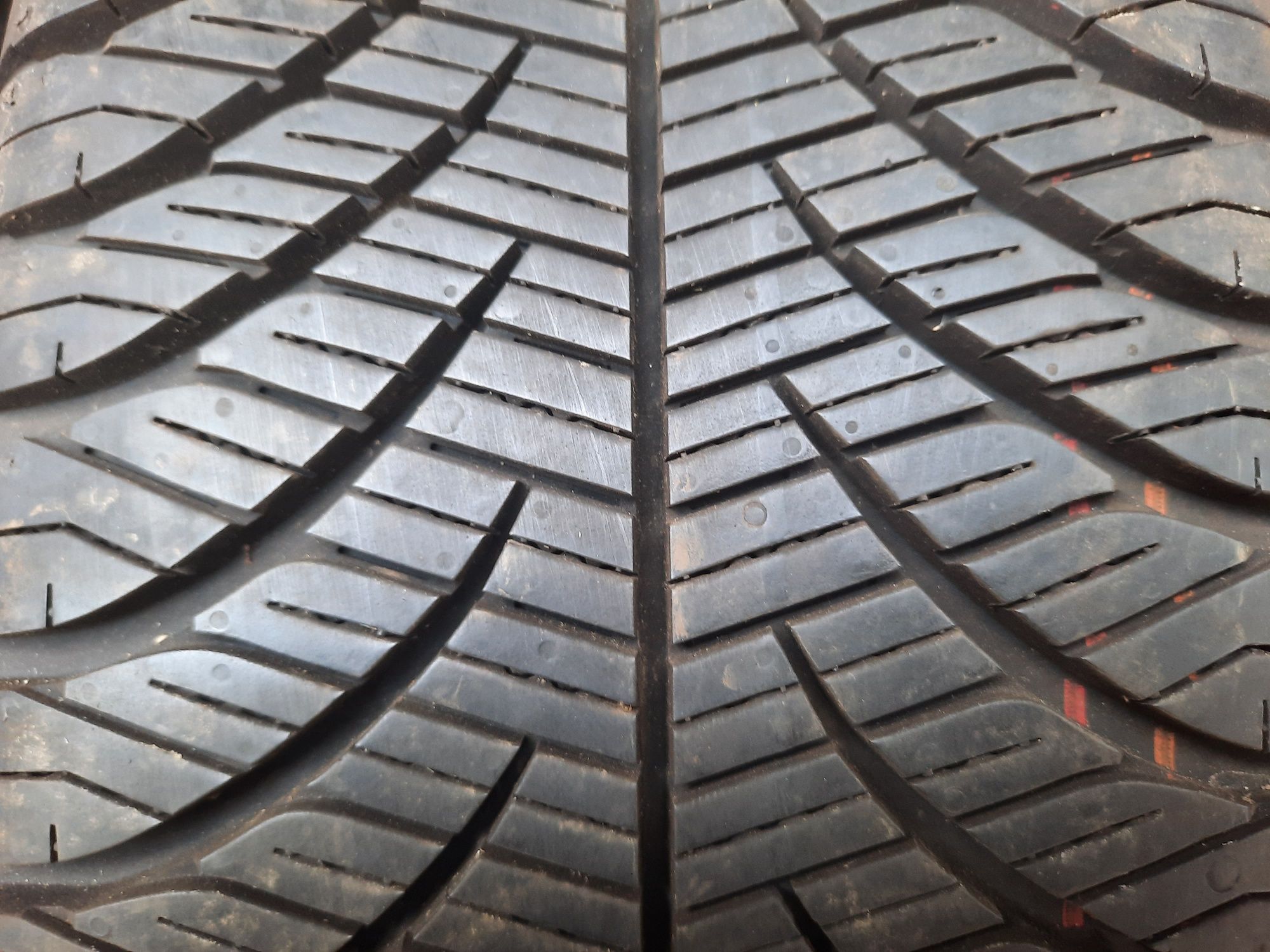 Всесезонні шини 185/60 R15 Goodyear Vector 4Seasons Gen-2 2шт. 99%