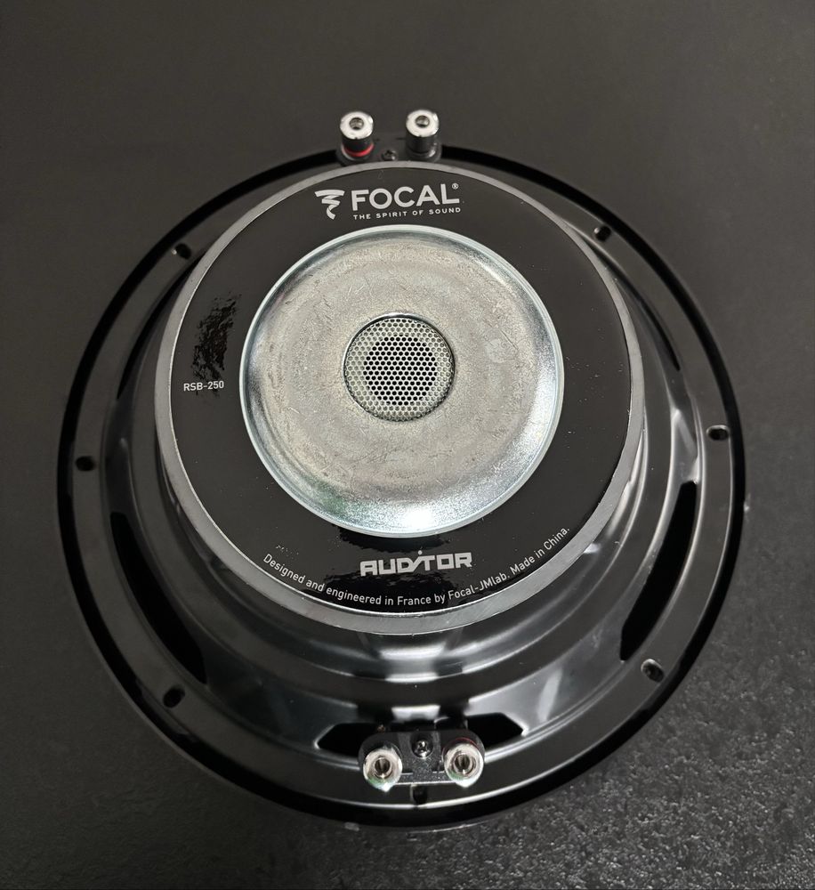 Głośnik basowy Focal RSB- 250  25cm jak nowy