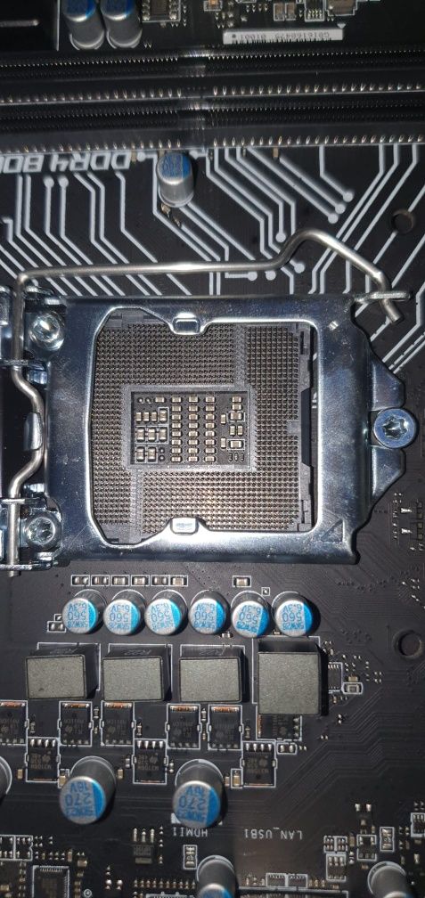 Motherboard h110m grenade para peças