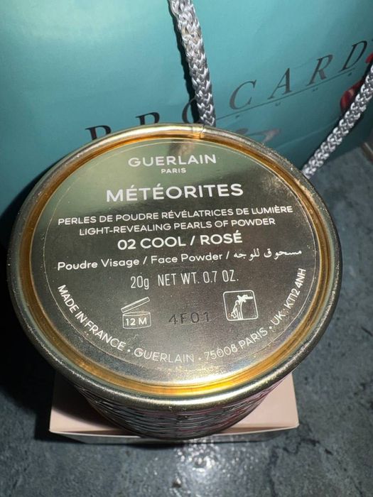 Пудра для обличчя Guerlain Meteorites