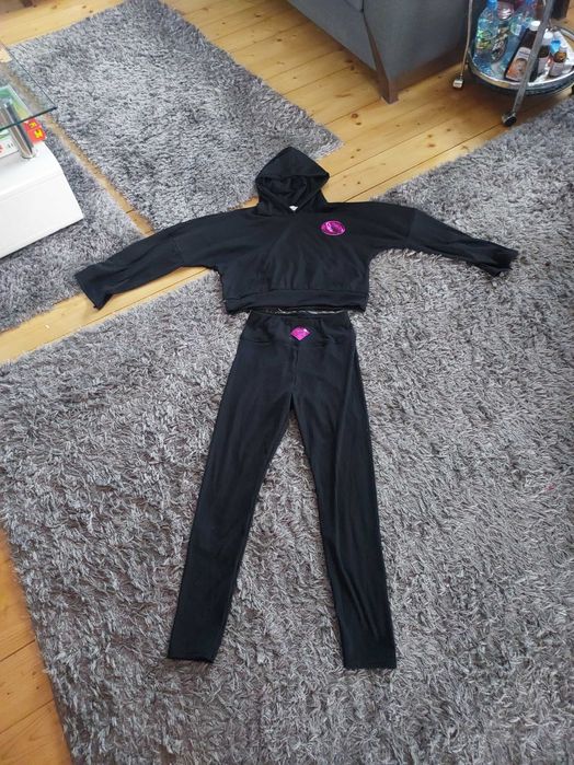 Nowy komplet czarny O LB bluza i spodnie