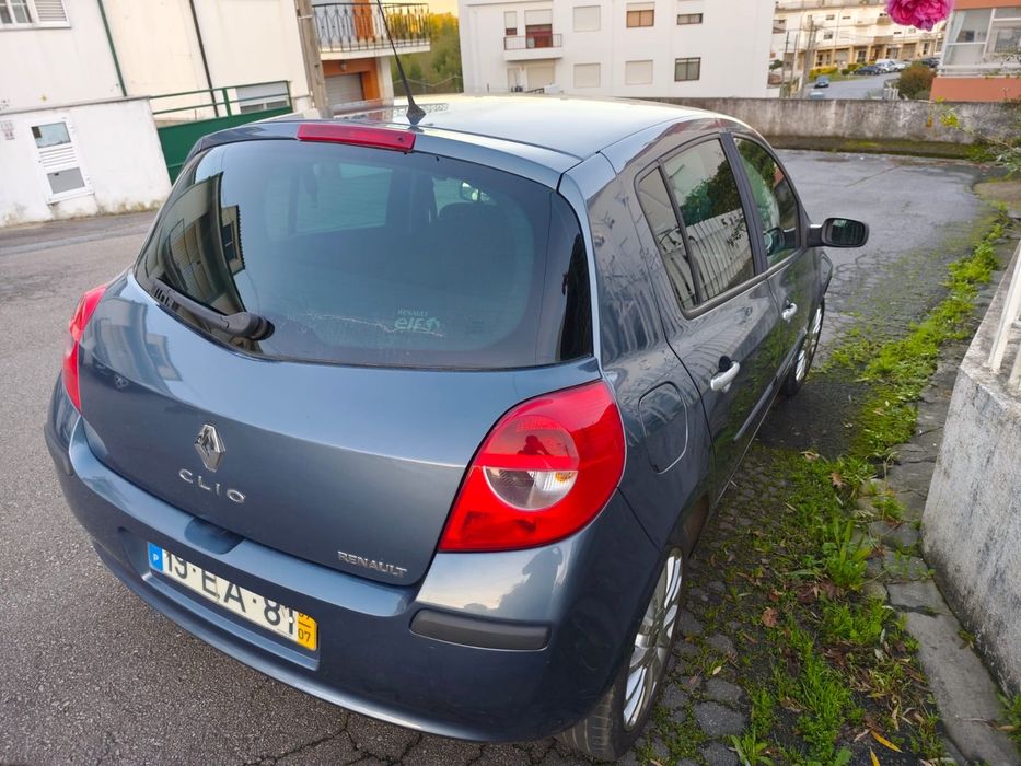 Renault Clio 1.2 75