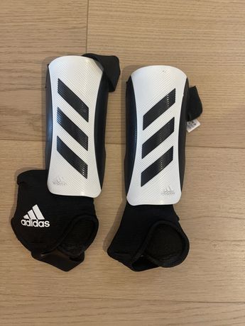 Ochraniacze piłkarskie ADIDAS dla dzieci