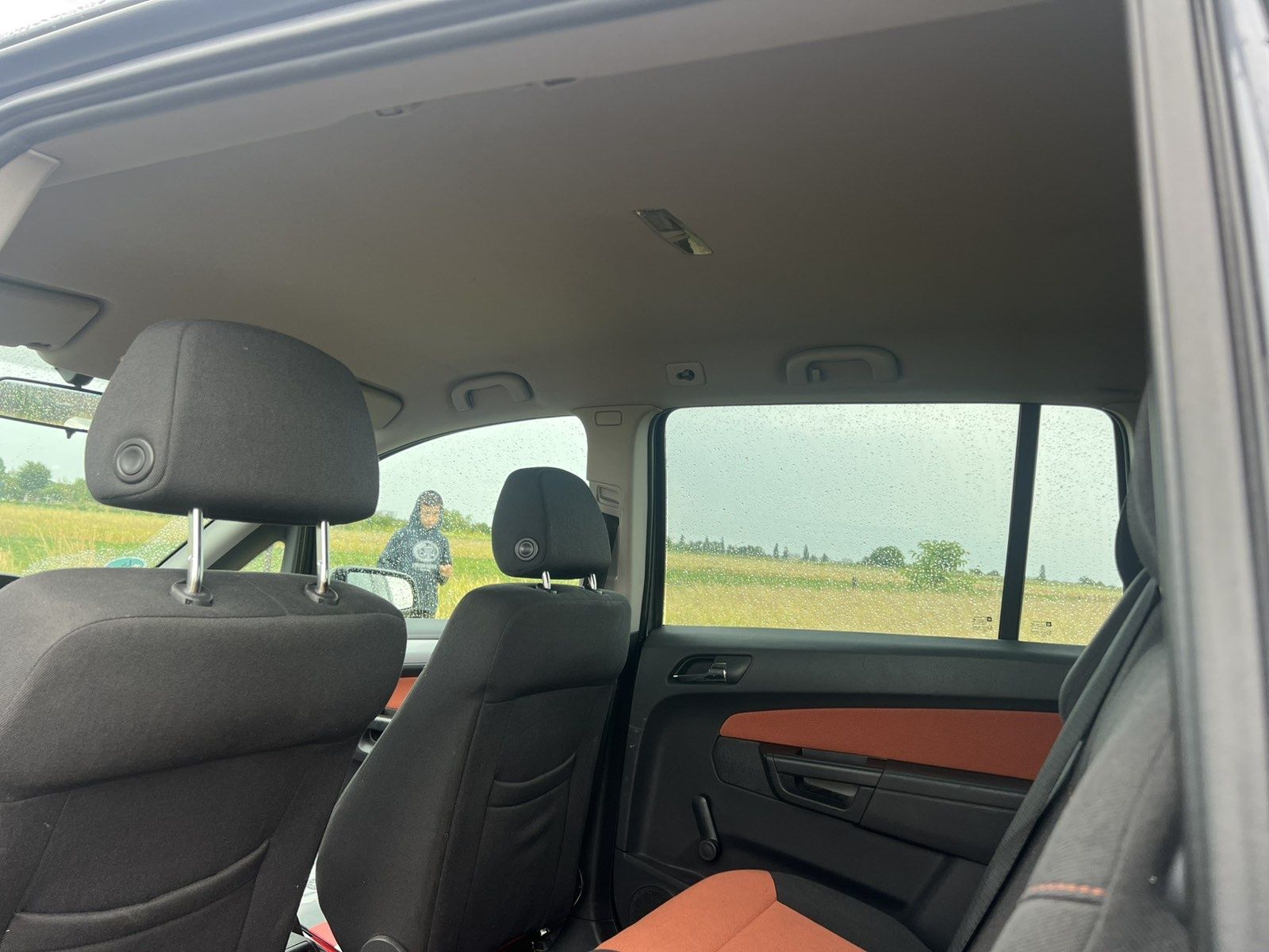 Opel zafira B 1.6 бензин 2006 рік свіжа метан газ cng