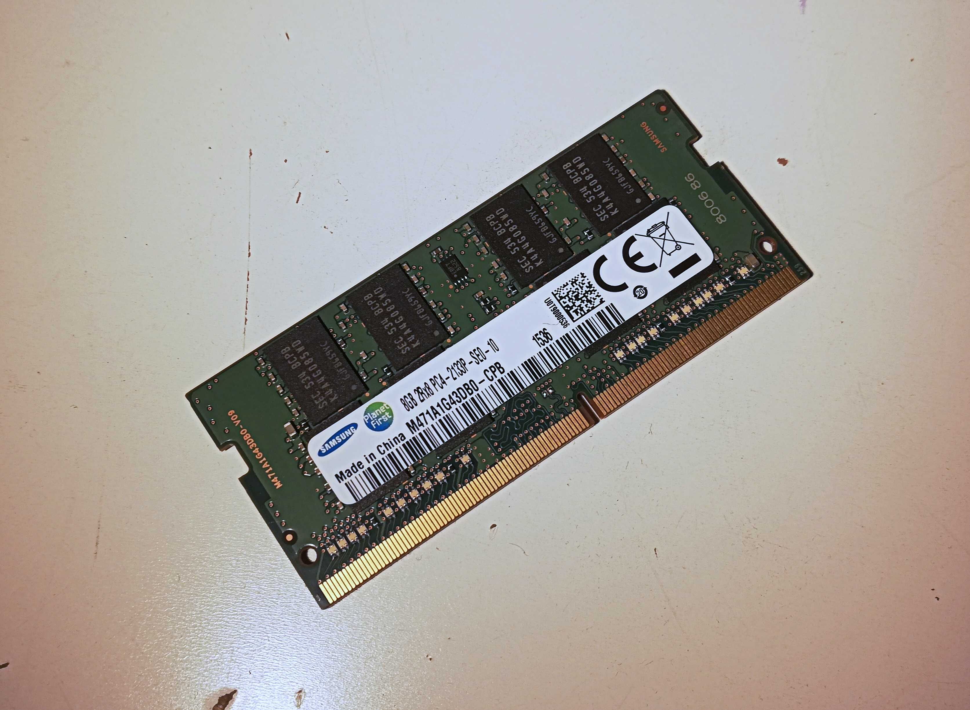 Pamięć RAM DDR4 8GB  Samsung