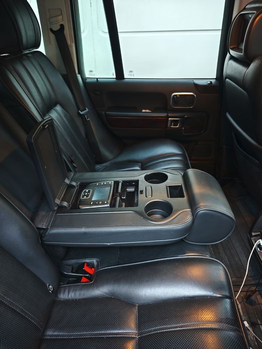 RangeRover 4.4D Продам