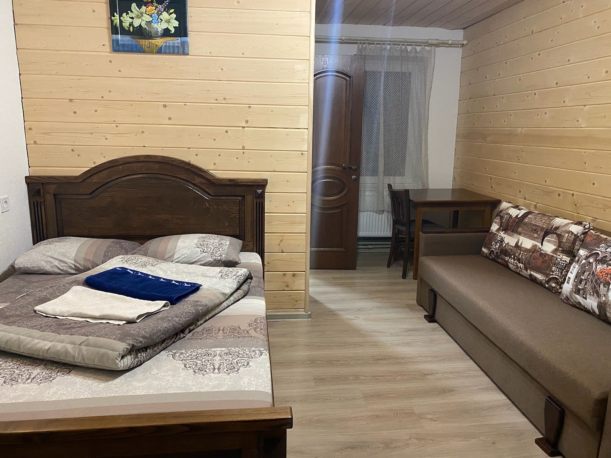 Здаються кімнати Котедж  Номери Буковель(Поляниця)