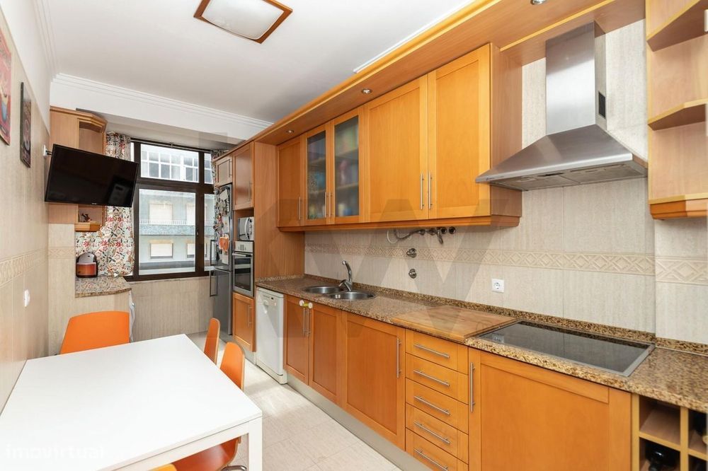 Apartamento T3 Torre da Marinha