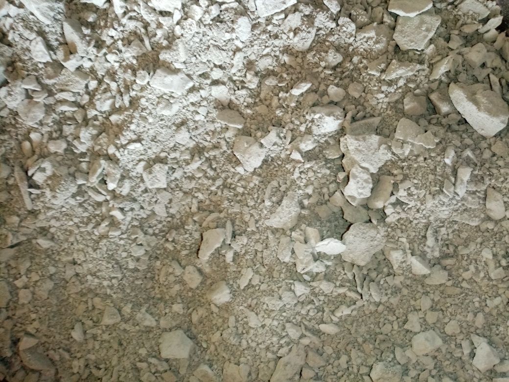 Блакитна глина, мелка фракція  до 0,5 см. За 1 кг.