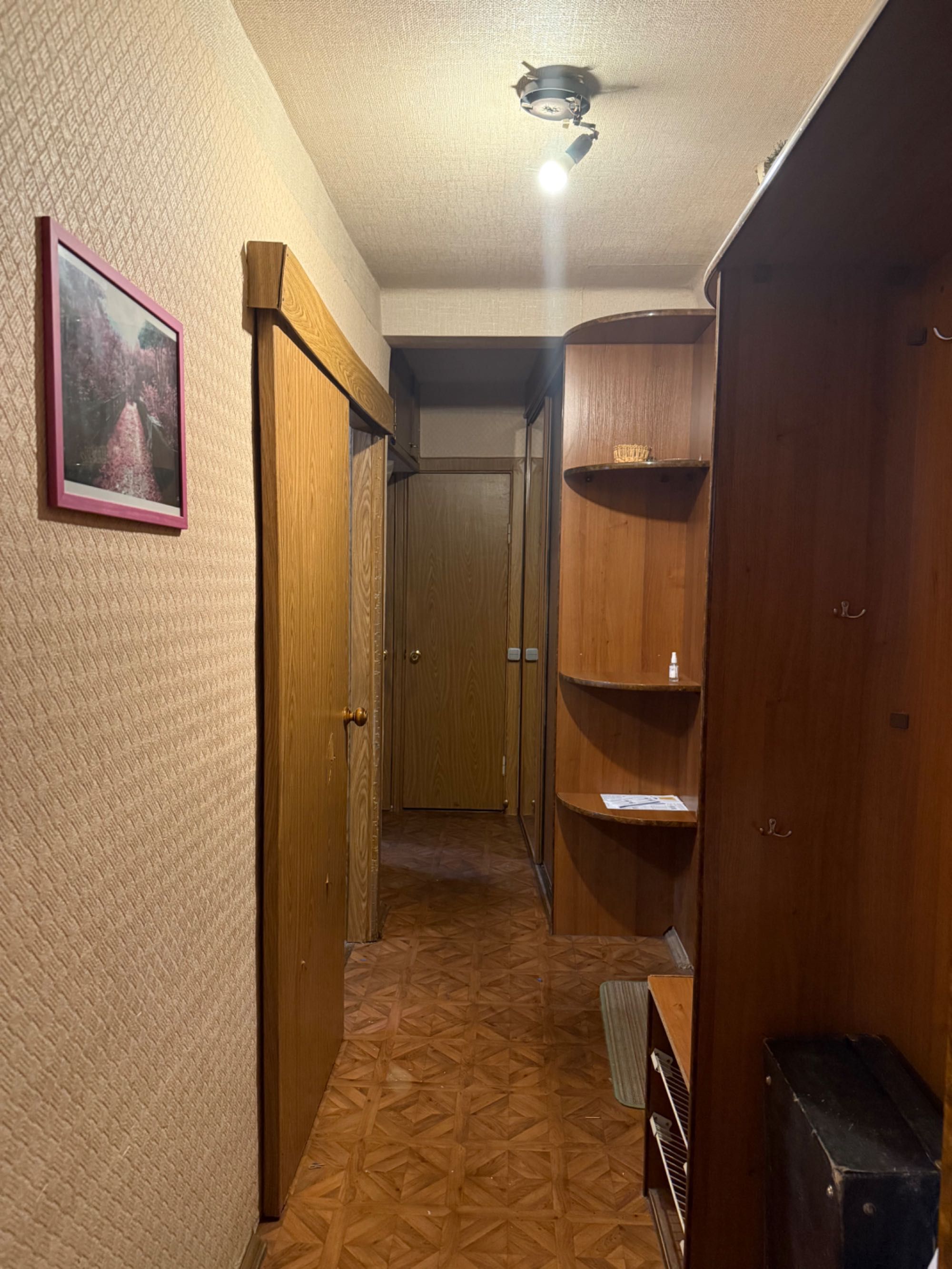 Продаж двокімнатної квартири Київ, вул. Парково-Сирецька 21