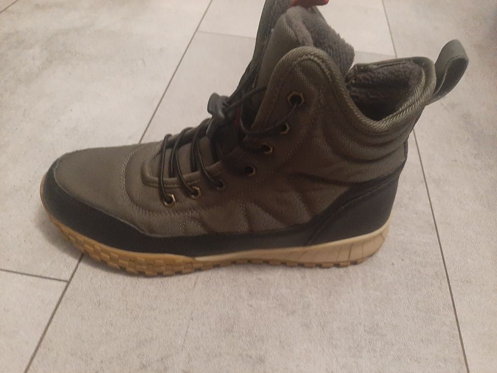 Buty zimowe chłopięce