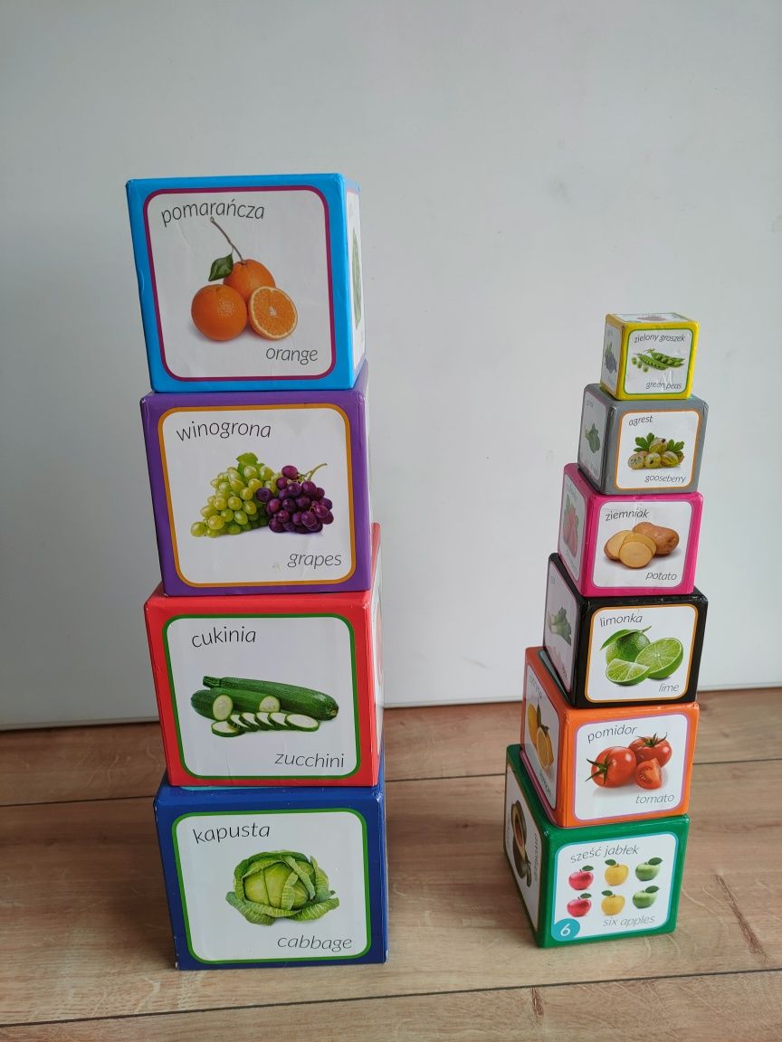 Piramida zabaw owoce Montessori