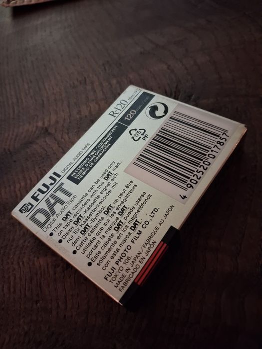 Cassete Fiji r-120 DAT