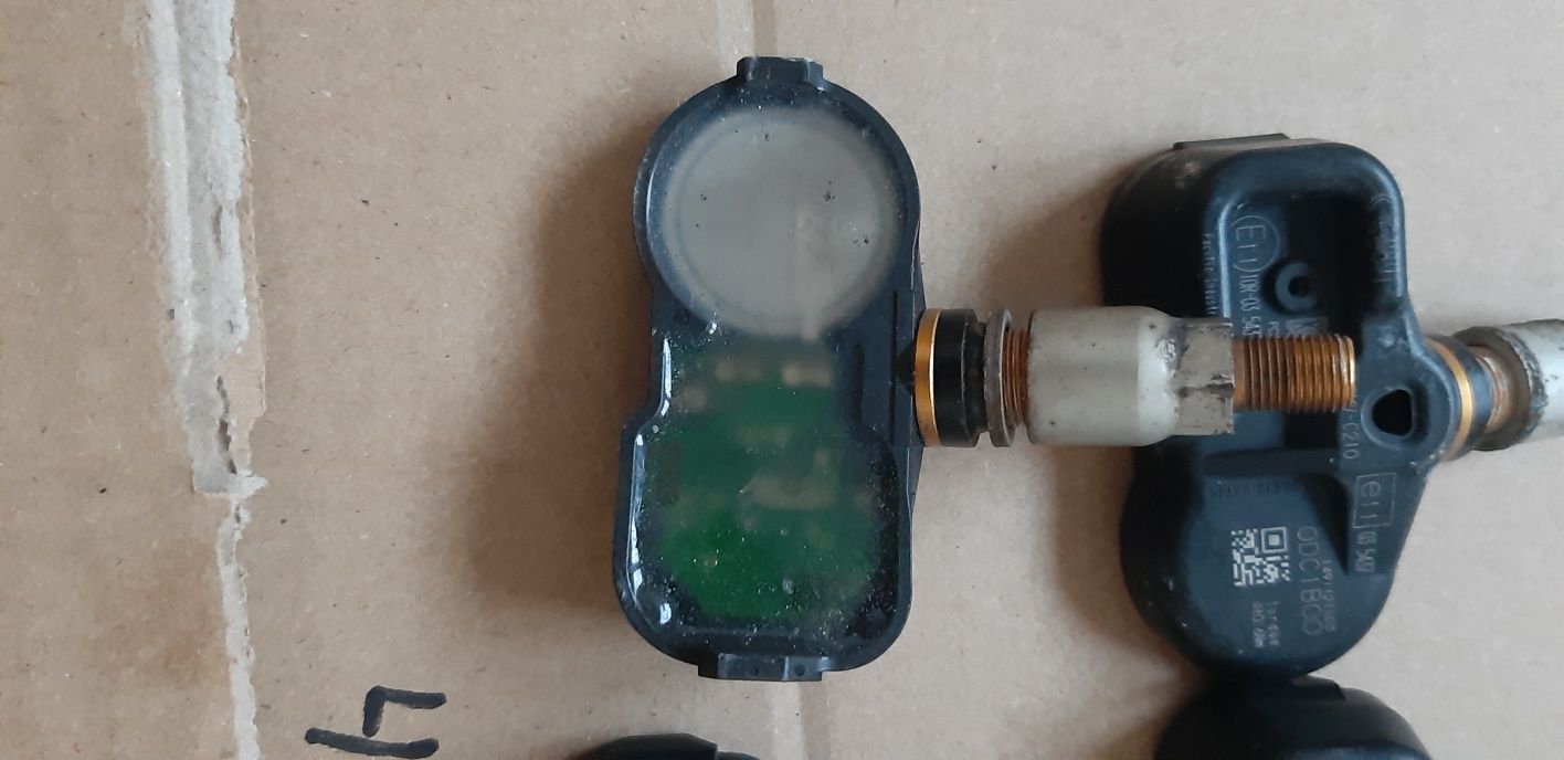 Czujniki tpms kół toyota