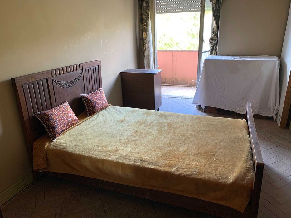 Cama de casal madeira maciça