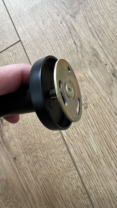 Karnisz czarny 200 cm stan bdb