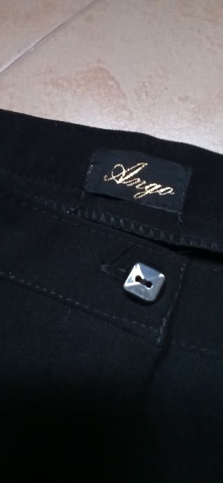 Eleganckie klasyczne spodnie damskie na kant 42