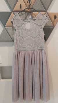 Szara, koronkowo-tiulowa sukienka, roz. 40
