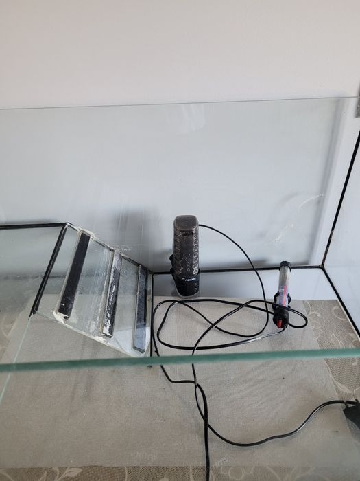 Sprzedam terrarium dla żółwia