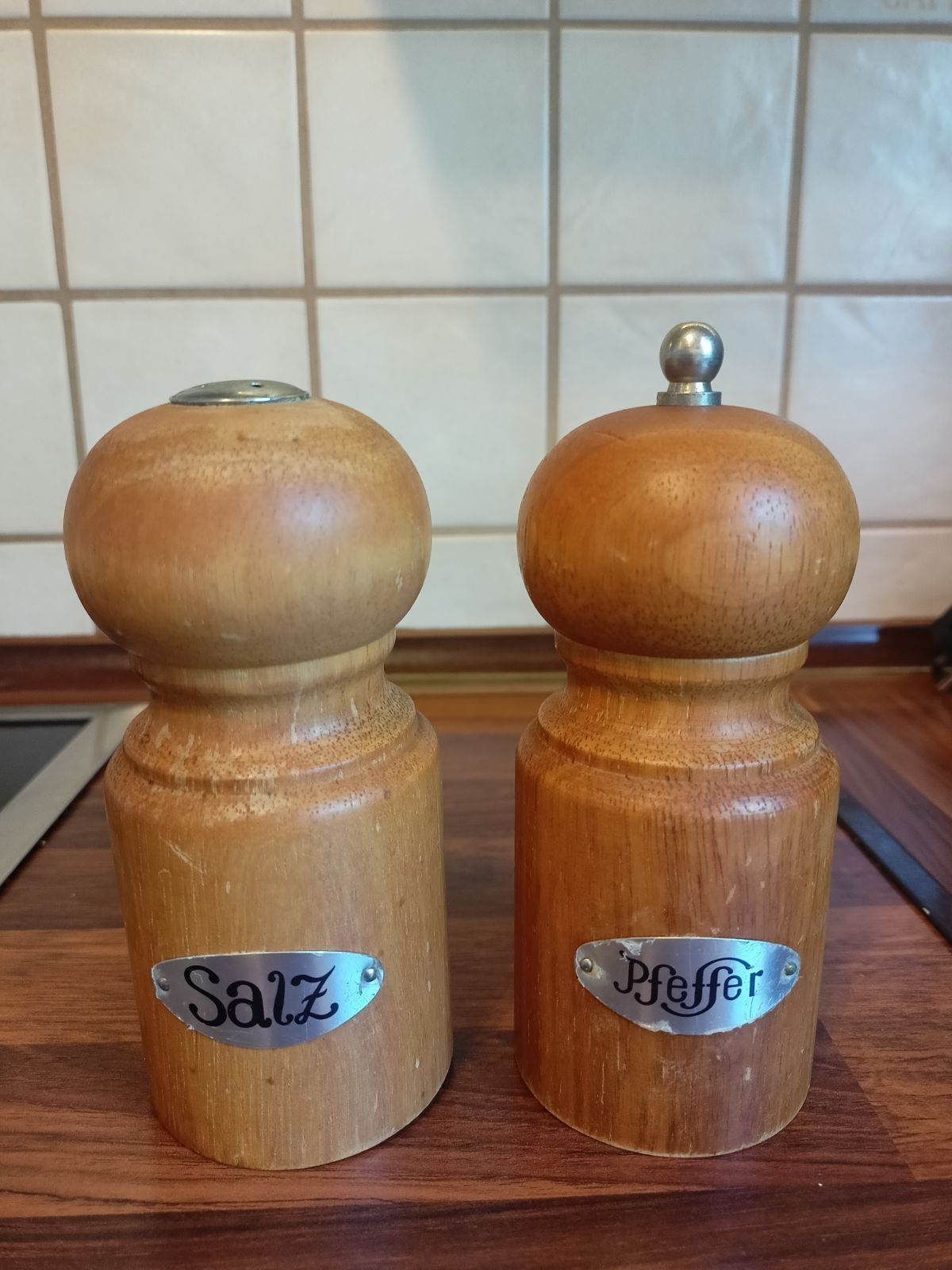 Pojemniki na sól i pieprz vintage