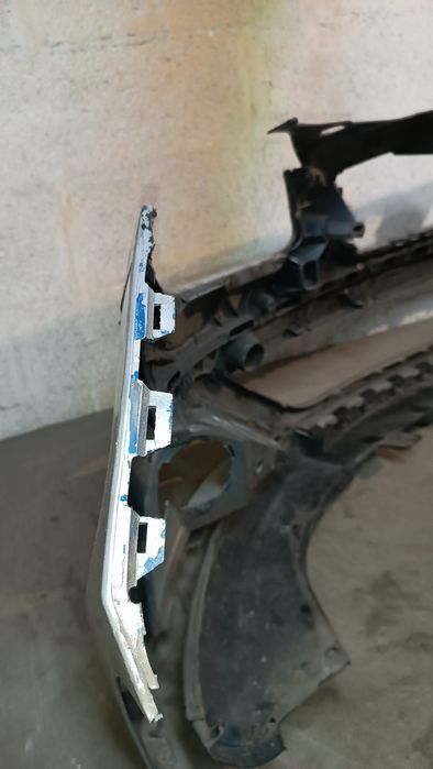 Vendo parachoque de frente SEAT Ibiza 6JO ano 2008/12