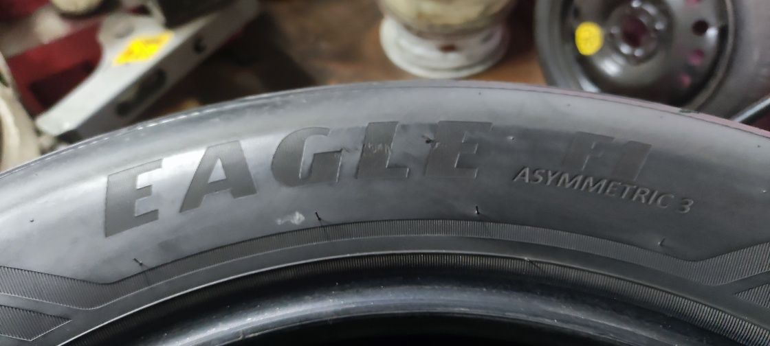 235 60 R18 GoodYear Eagle F1 4шт