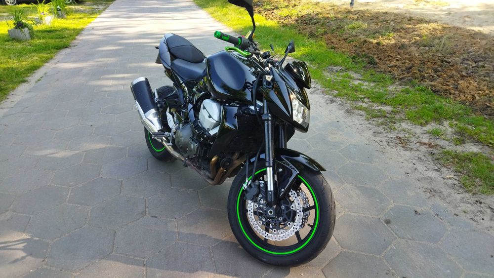 Kawasaki z750. 2007r. Stan bardzo dobry.