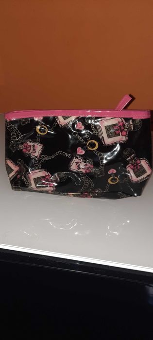 Bolsa ‘necessaire’