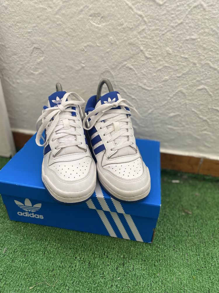 tenis addidas novos