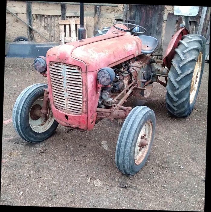 Ciągnik rolniczy Ferguson fe35