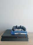 Sprzedam Ps4 1 tb 2 gry + pad