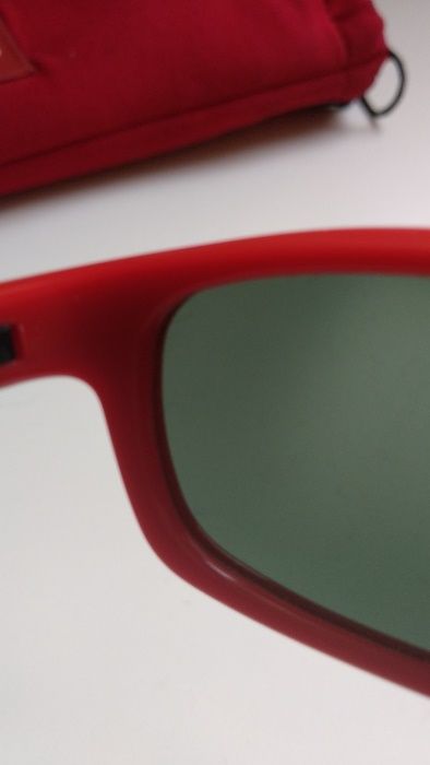 Óculos de Sol Ray Ban - Originais - Vermelhos - Criança