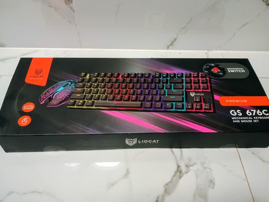 Zestaw gamera klawiatura podświetlana mechaniczna plus myszka