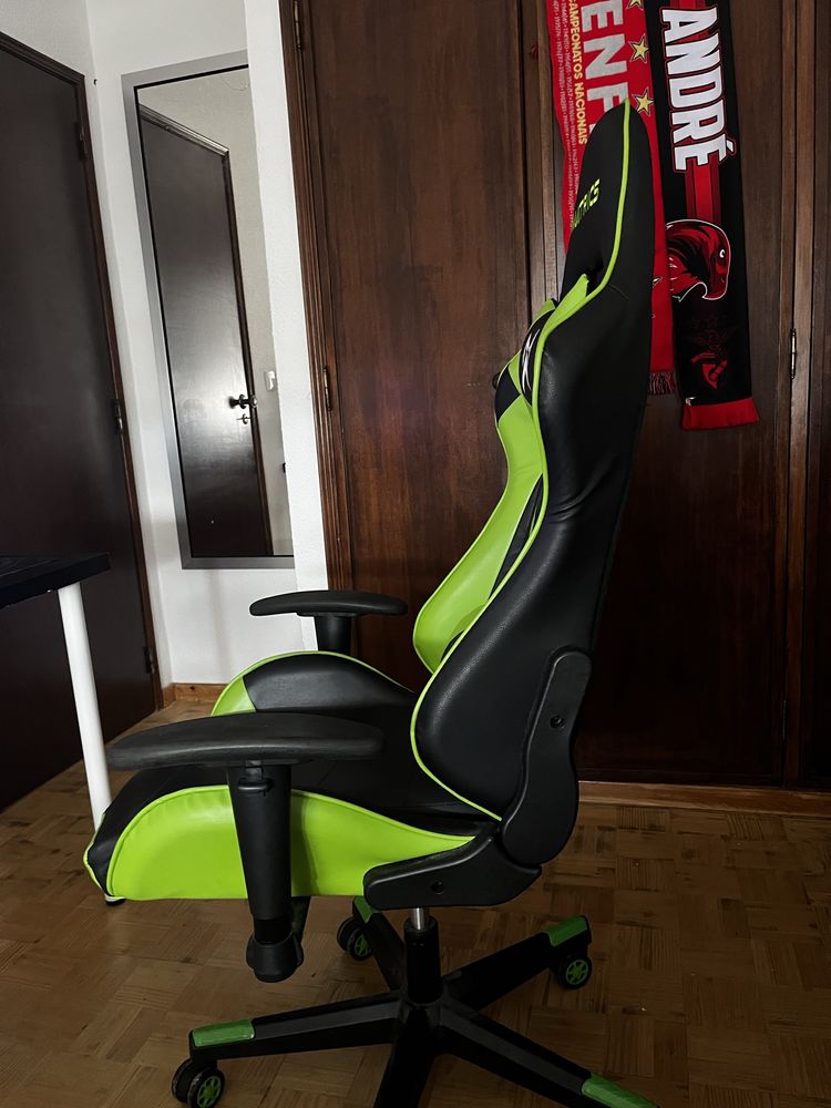 Cadeira gaming matrics osisiris verde