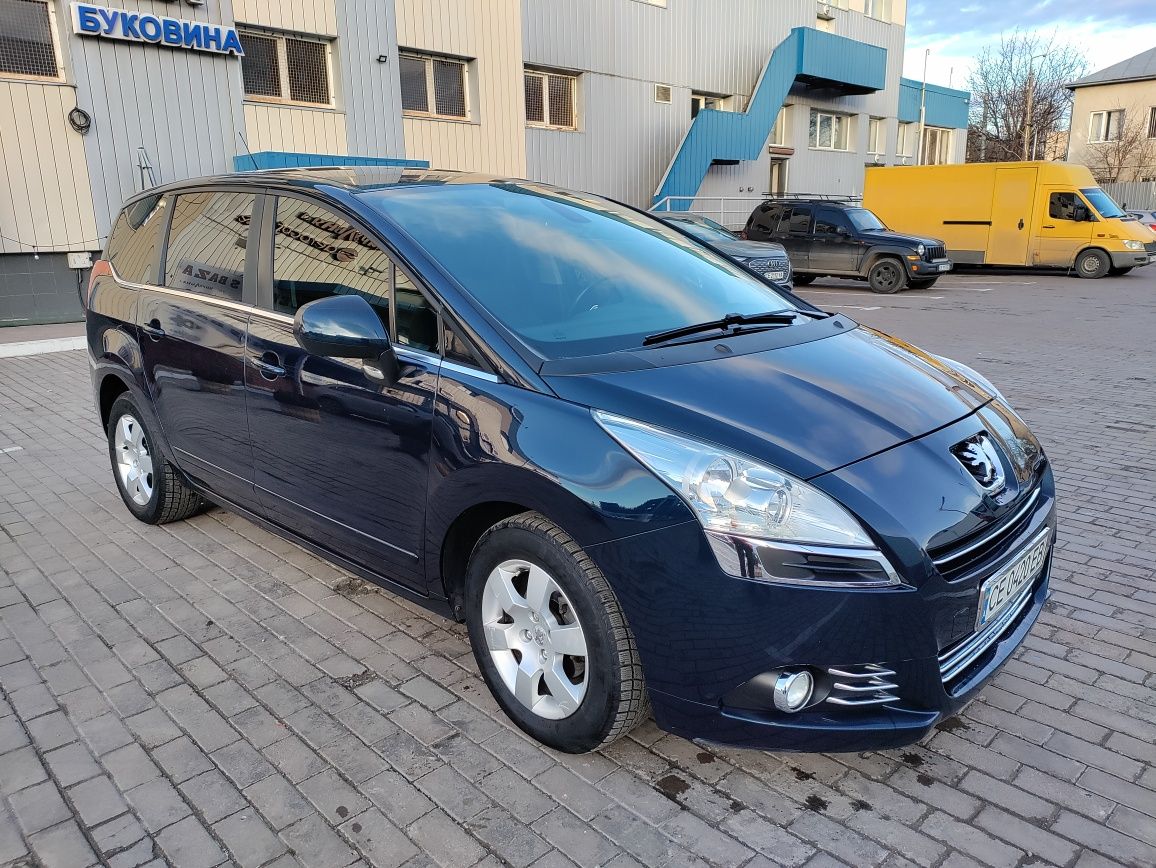 Пежо Peugeot 5008