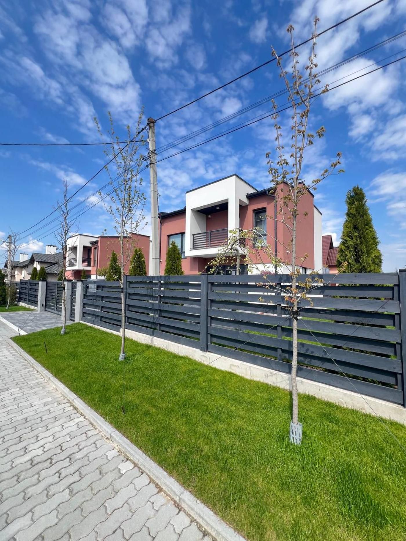 Продаж котеджів у с. Малечковичі (орієнтир вул. Нова, 76)