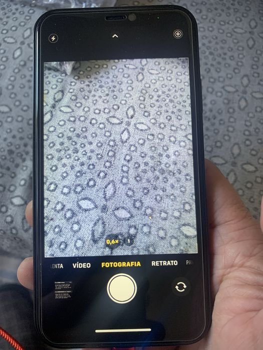 Iphone 11 convertido em 12 pro black