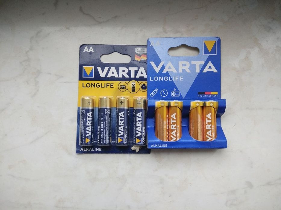 Алкалайн батарейка Varta longlife Alkaline размер ААА и АА