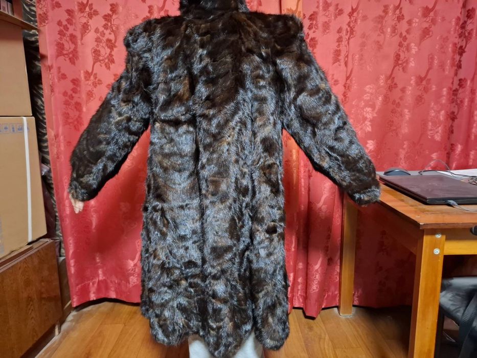 Натуральна я шуба из кусков норки (Греция)