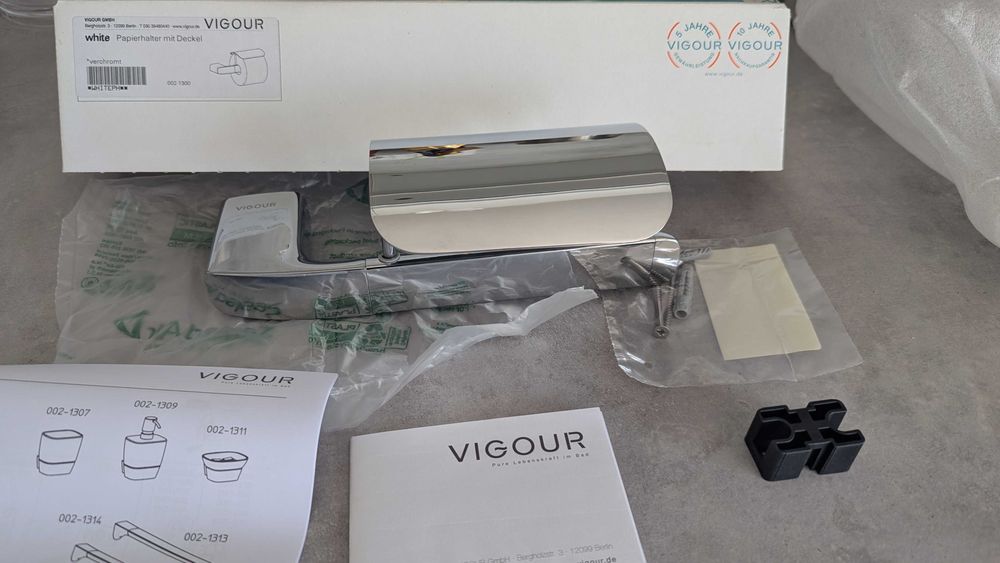 Uchwyt na papier toaletowy Vigour white