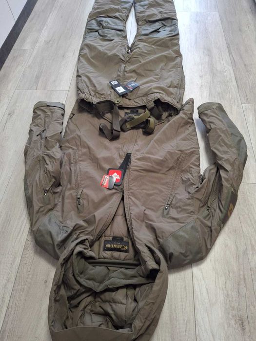 продам CARINTHIA нова