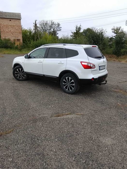 Ніссан кашкай +2