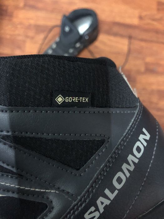 Salomon x braze gore-tex