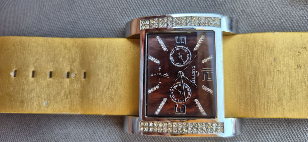 6 relogios _ Burberrys; CK; Eletta; DC; Paco Rabanne; Swatch; a