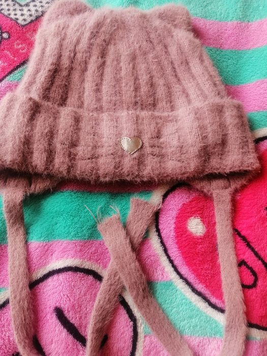 Шапочка на зиму для дівчинки 5-7років