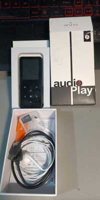 Odtwarzacz MP3 Audio Play 32GB SŁUCHAWKI