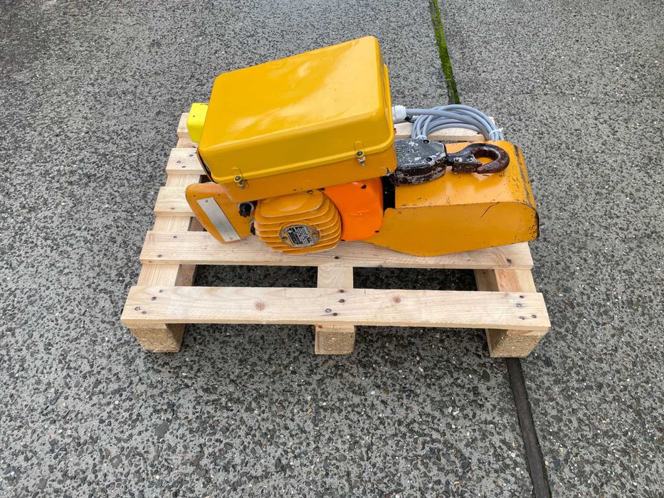 Wciągnik 500kg BALKANCAR suwnica wciągarka, demag, elektrowciag wciag