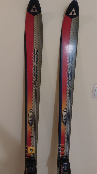 narty Fischer CLS 3 półcarwing 170 cm z wiązaniami