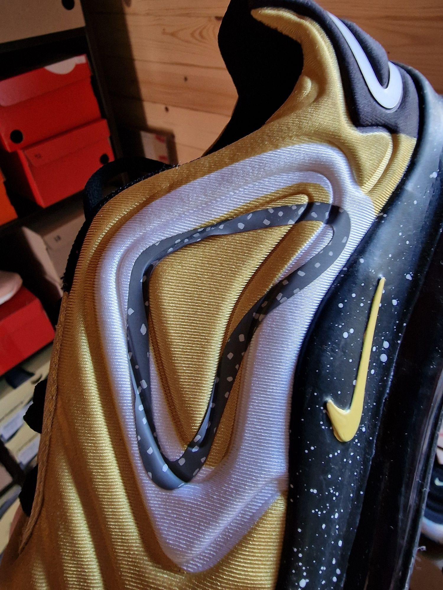 Чоловічі кросівки  Nike Air max 720