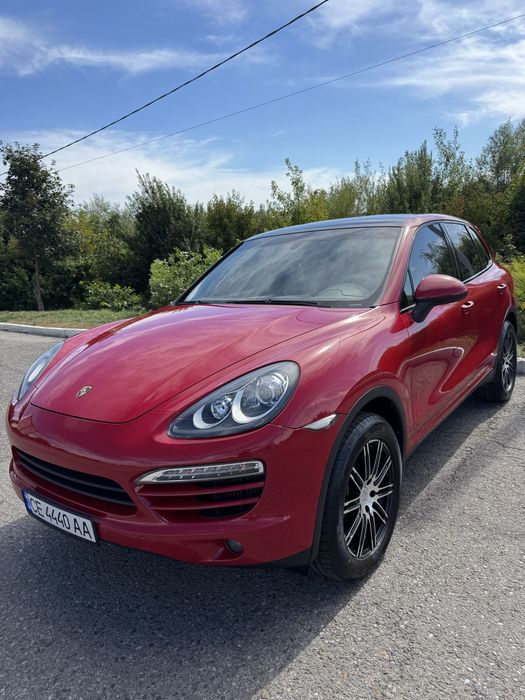 Porsche Cayenne 3,0 дизель 2013 року